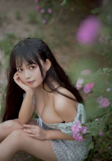 三个美女内衣走秀_蓝光完整视频观看