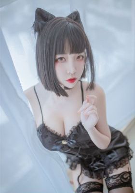 中文字幕乱偷无码av久久妖精_超清电影完整版在线观看